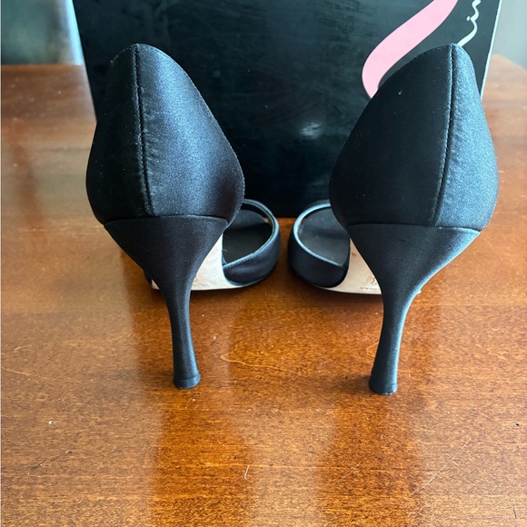 Nina Black Luster Open-Toe 3.5" Heels Sz 9 - Picture 4 of 6